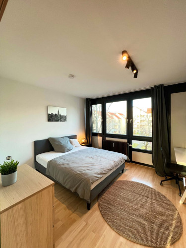 Tizianstraße 48 - 2.OG / Zimmer 3