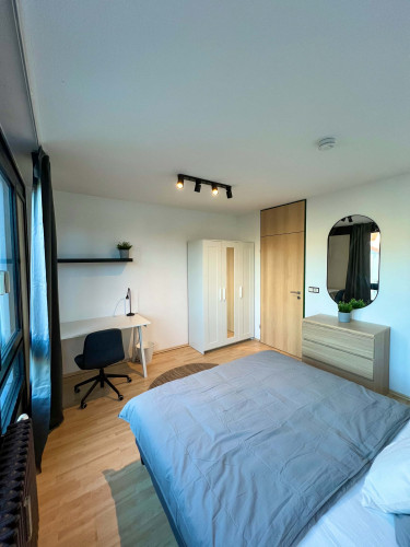 Tizianstraße 48 - 2.OG / Zimmer 3