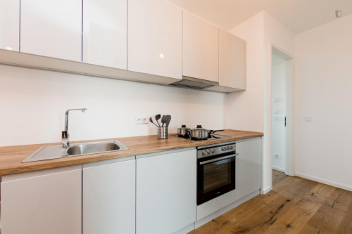 Double bedroom in 4-bedroom apartment  - Gallery -  5