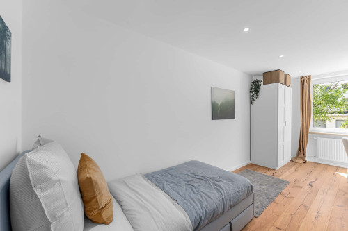 Aubinger Straße room 1