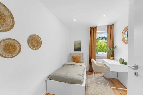 Aubinger Straße room 1