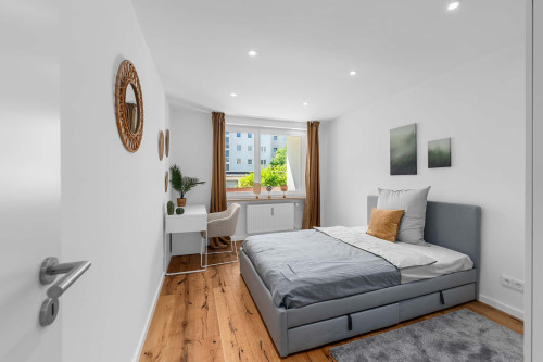 Aubinger Straße room 3