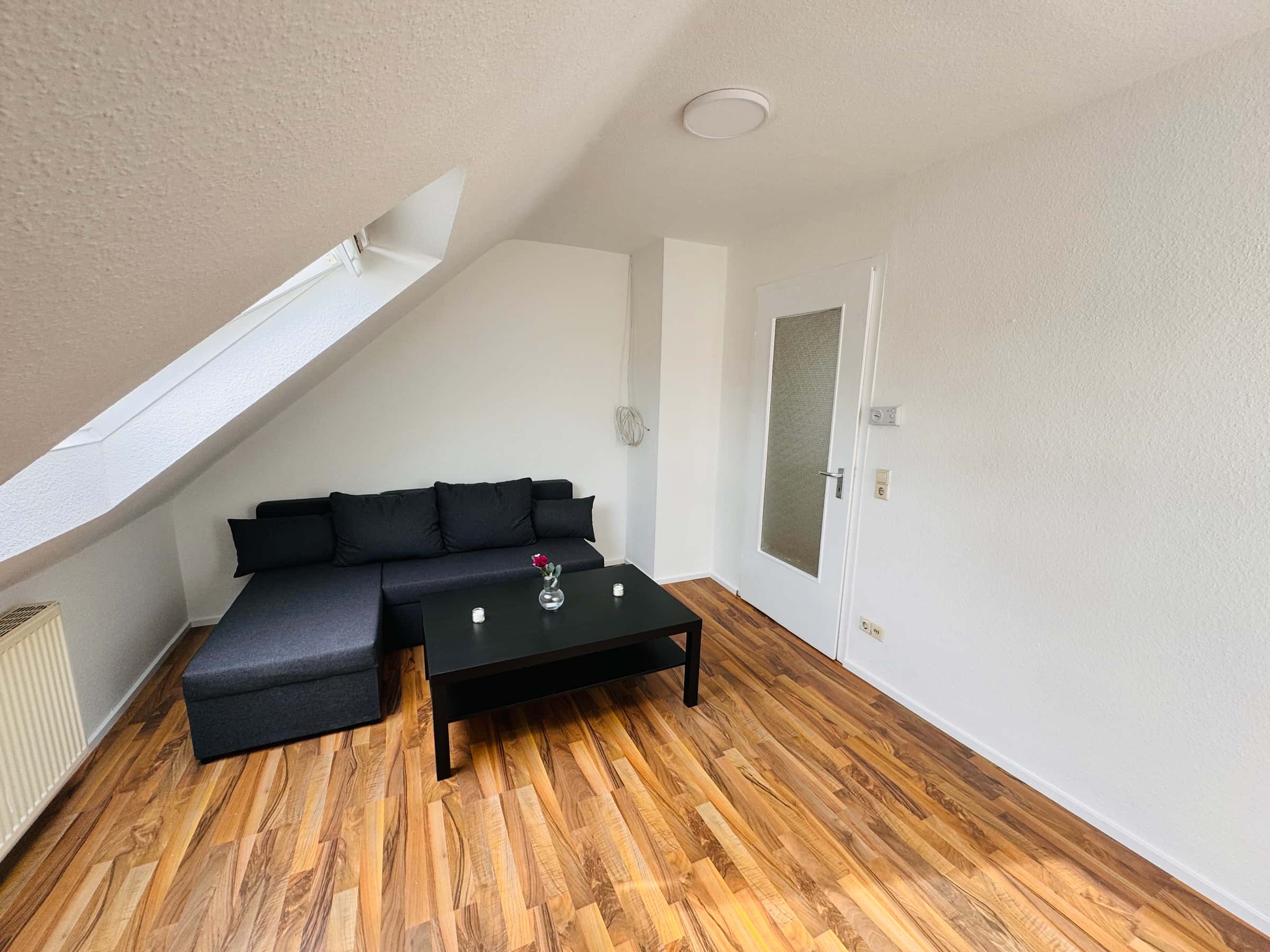  Apartment In Bismarckstraße, Plochingen For 42 M² With 1 Bedroom  -  Apartment in Bismarckstraße, Plochingen for 42 m² with 1 bedroom  - Gallery -  1