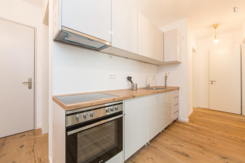 Single bedroom in 3-bedroom apartment  - Gallery -  5
