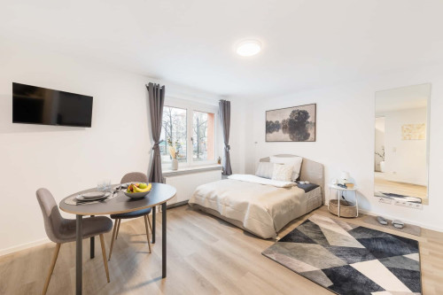 kompakt & smart - dein Studio direkt an der Warschauer Straße (Neubau!) - S6