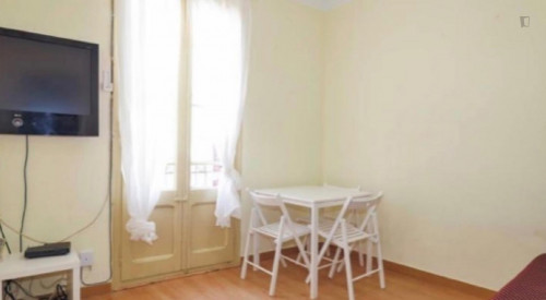 Nice room in the city - Gallery - 6