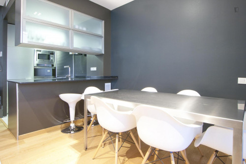 Awesome 2-bedroom apartment in artsy Gràcia - Gallery - 28