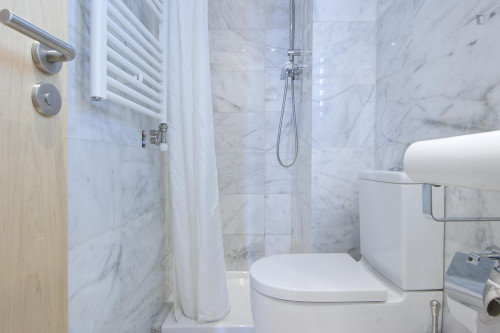 Awesome 3-bedroom apartment in L'Eixample - Gallery - 19