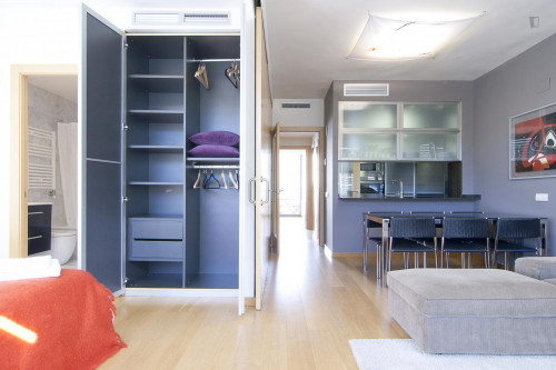 Awesome 3-bedroom apartment in L'Eixample - Gallery - 33