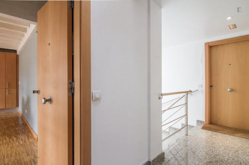 Cosy 2-bedroom apartment in residential Sarrià-Sant Gervasi - Gallery - 3