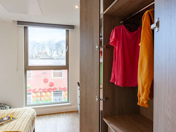 Silver En Suite - Pavilion Point - Gallery - 2