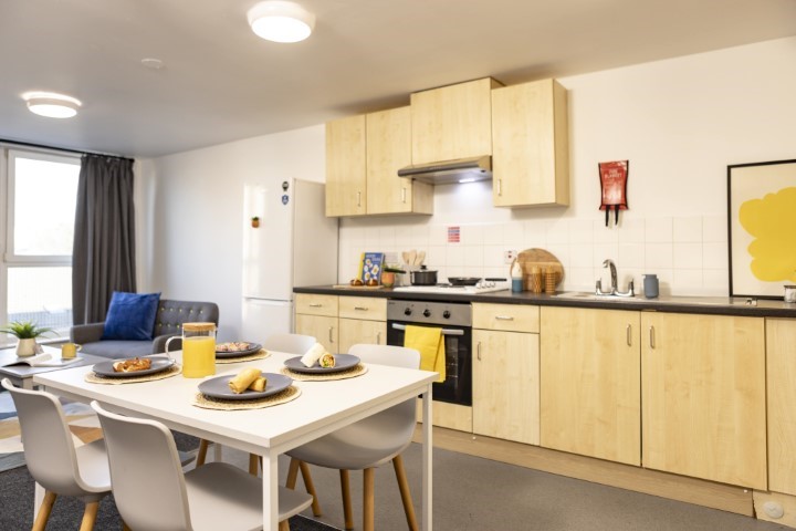  سلفر اونسويت  -  البرت كورت  - Gallery -  3