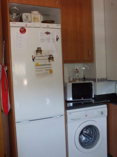 Single bedroom, with private bathroom, in 2-bedroom apartment - Gallery - 6