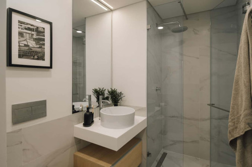 2 bedrooms in Santo António - Gallery - 9