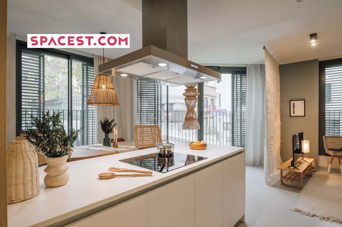 2 Bedrooms In Santo António - 1