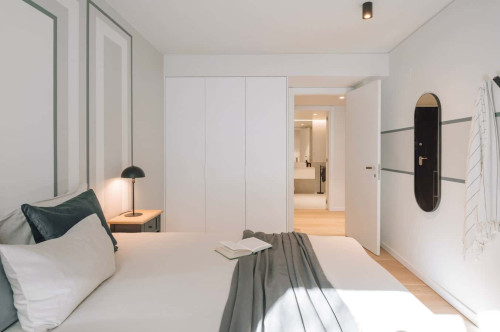 1 bedroom and pool in Avenidas Novas - Gallery - 6