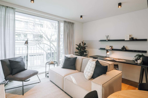 1 bedroom and pool in Avenidas Novas