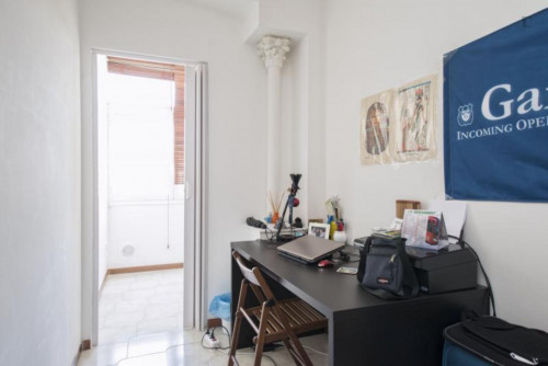 Double bedroom in a 4-bedroom apartment near Roma Trastevere Railway Station