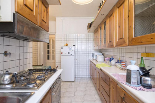 Double bedroom in a 4-bedroom apartment near Roma Trastevere Railway Station  - Gallery -  5