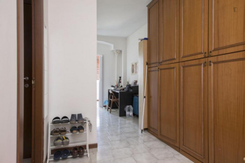 Double bedroom in a 4-bedroom apartment near Roma Trastevere Railway Station