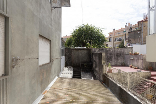 Cool single bedroom minutes away from Universidade Portucalense Infante Dom Henrique