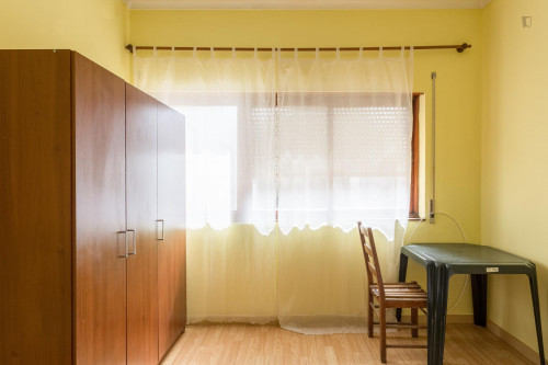 Cool single bedroom minutes away from Universidade Portucalense Infante Dom Henrique