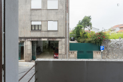 Inviting single bedroom not too far from ISEP - Gallery - 13