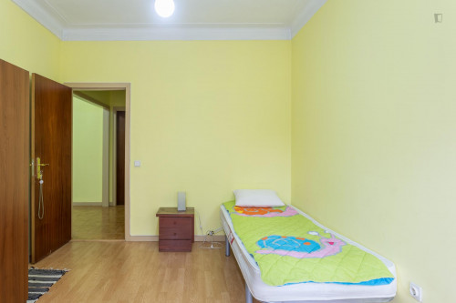 Inviting single bedroom not too far from ISEP - Gallery - 12