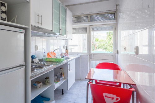 Inviting single bedroom not too far from ISEP - Gallery - 7