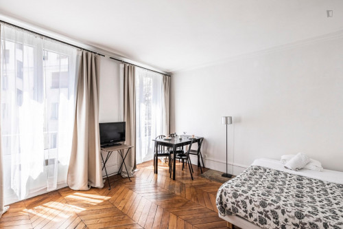 Cozy 1-bedroom apartment near Opéra metro station