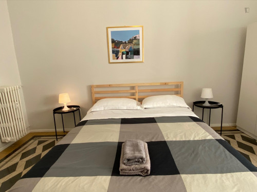 Comfortable funcional 3 br 95 m / 1020 ft flat