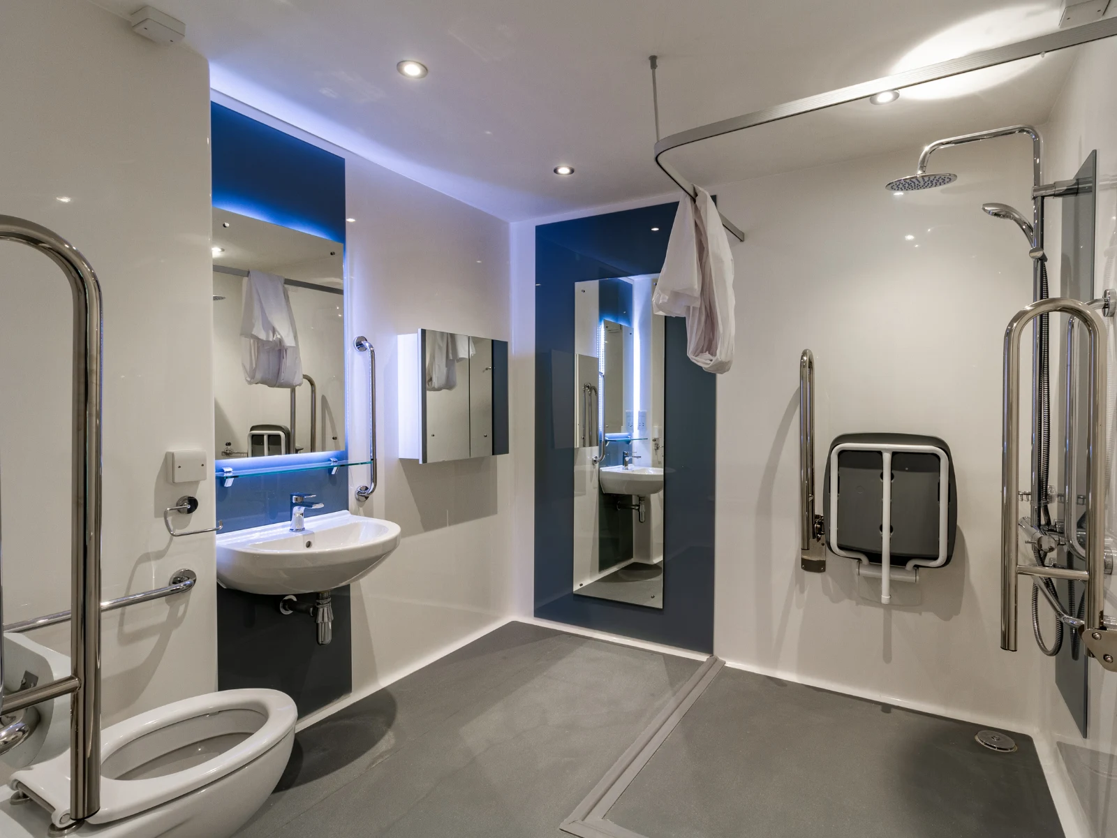  Penthouse En Suite  -  Pavilion Court  - Gallery -  5