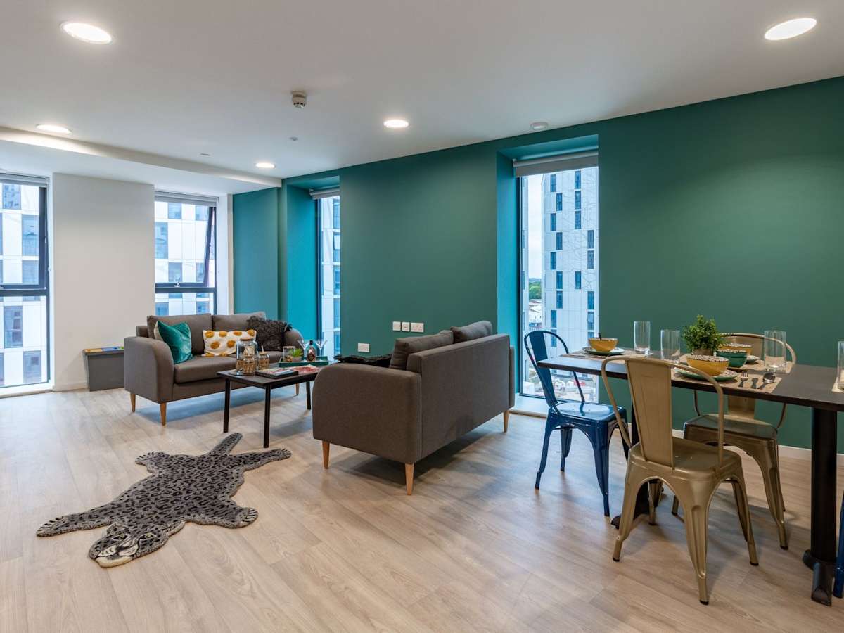  Skyline Bronze Premium En Suite  -  Pavilion Court  - Gallery -  2