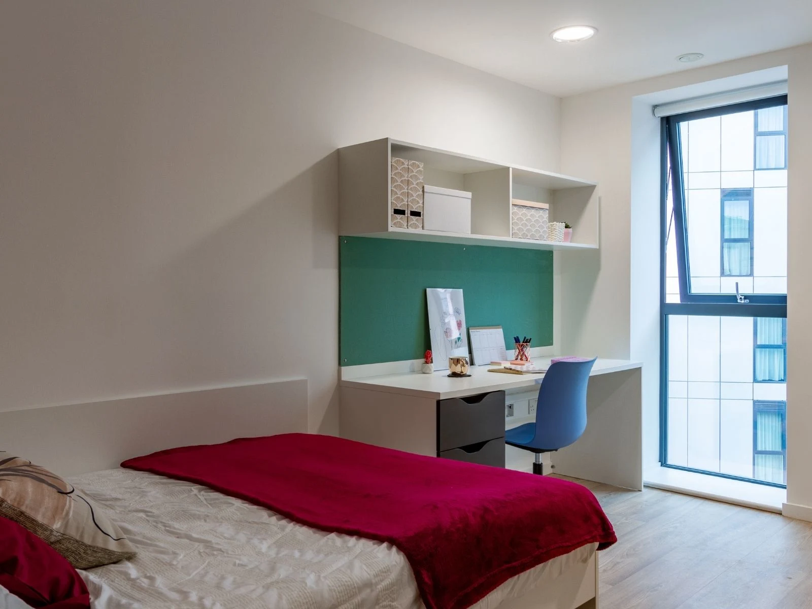  Skyline Silver Studio  -  Pavilion Court  - Gallery -  1