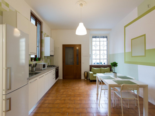 Bed in cool twin bedroom in in Zona Delle Regioni  - Gallery -  5