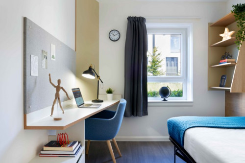 Hampton Square - Gallery - 16