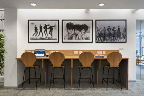 Hampton Square - Gallery - 8