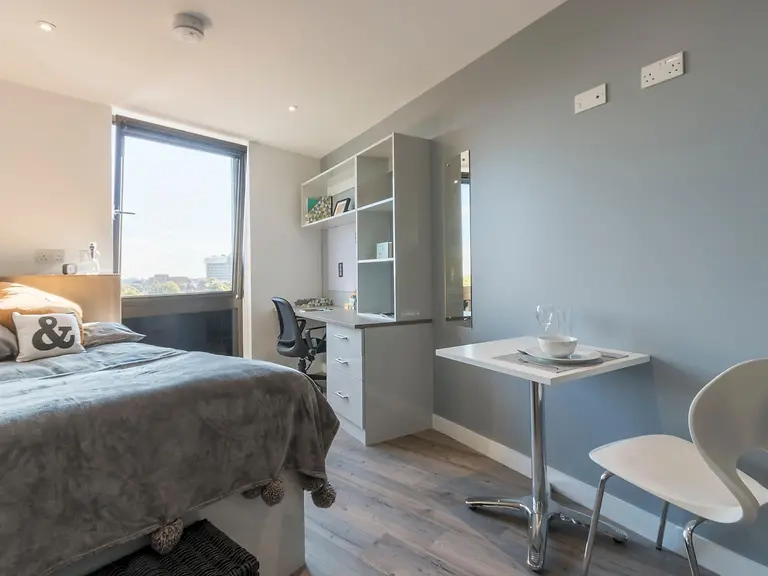  Premium Studio  -  Glendower House  - Gallery -  3