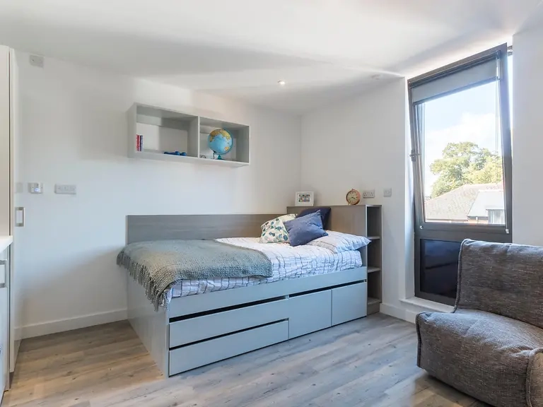  Premium Gold Studio  -  Glendower House  - Gallery -  4