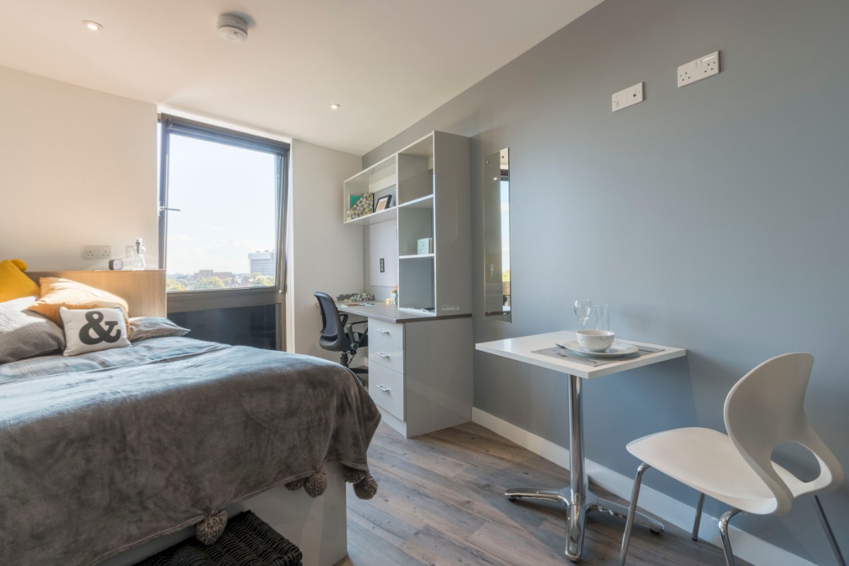 Premium Gold Studio - Glendower House - Gallery - 3