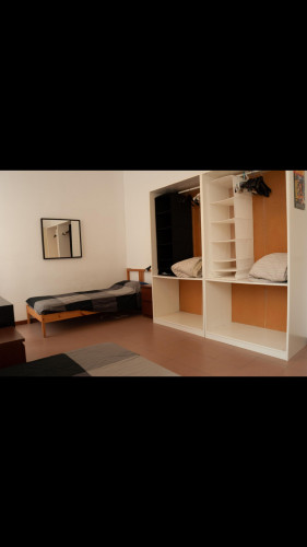 Bed in a twin bedroom, in a 2-bedroom flat near Famagosta metro
