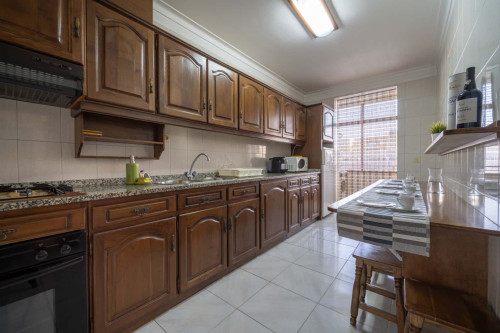 Vasco da Gama - Three bedrooms apartment in Rua Vasco da Gama - Gallery - 9