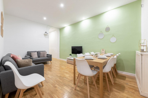 Shiny double bedroom in a student flat, near Puerta de Alcalá - Gallery - 12