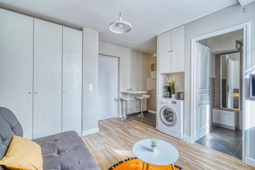 Lovely studio near Paris Montparnasse transport station