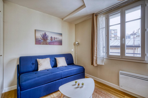 Alluring studio near Vaugirard Montparnasse 3 train station