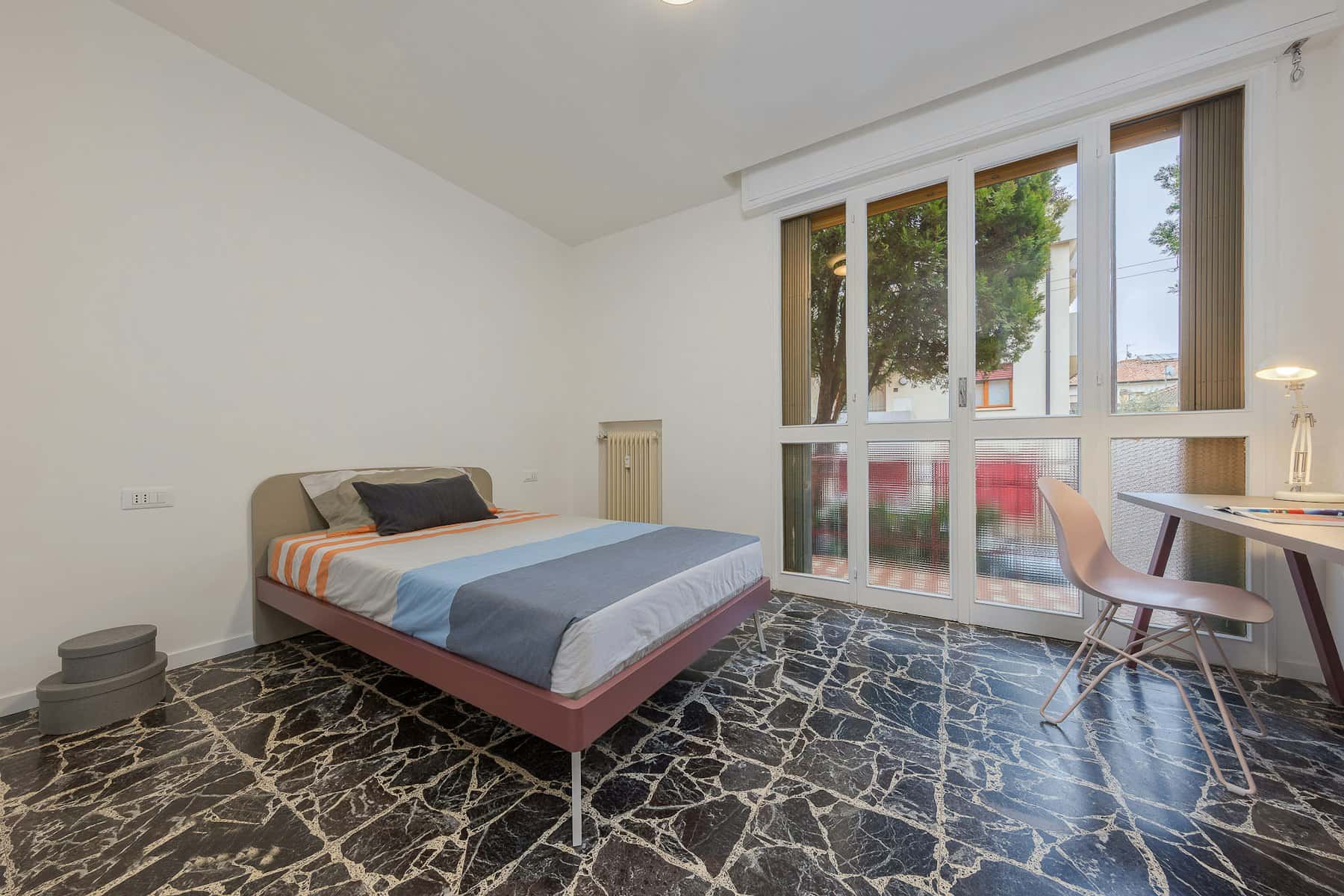 Room In Via Leonardo Emo Capodilista, Padova For 110 M² With 7 Bedrooms - 1