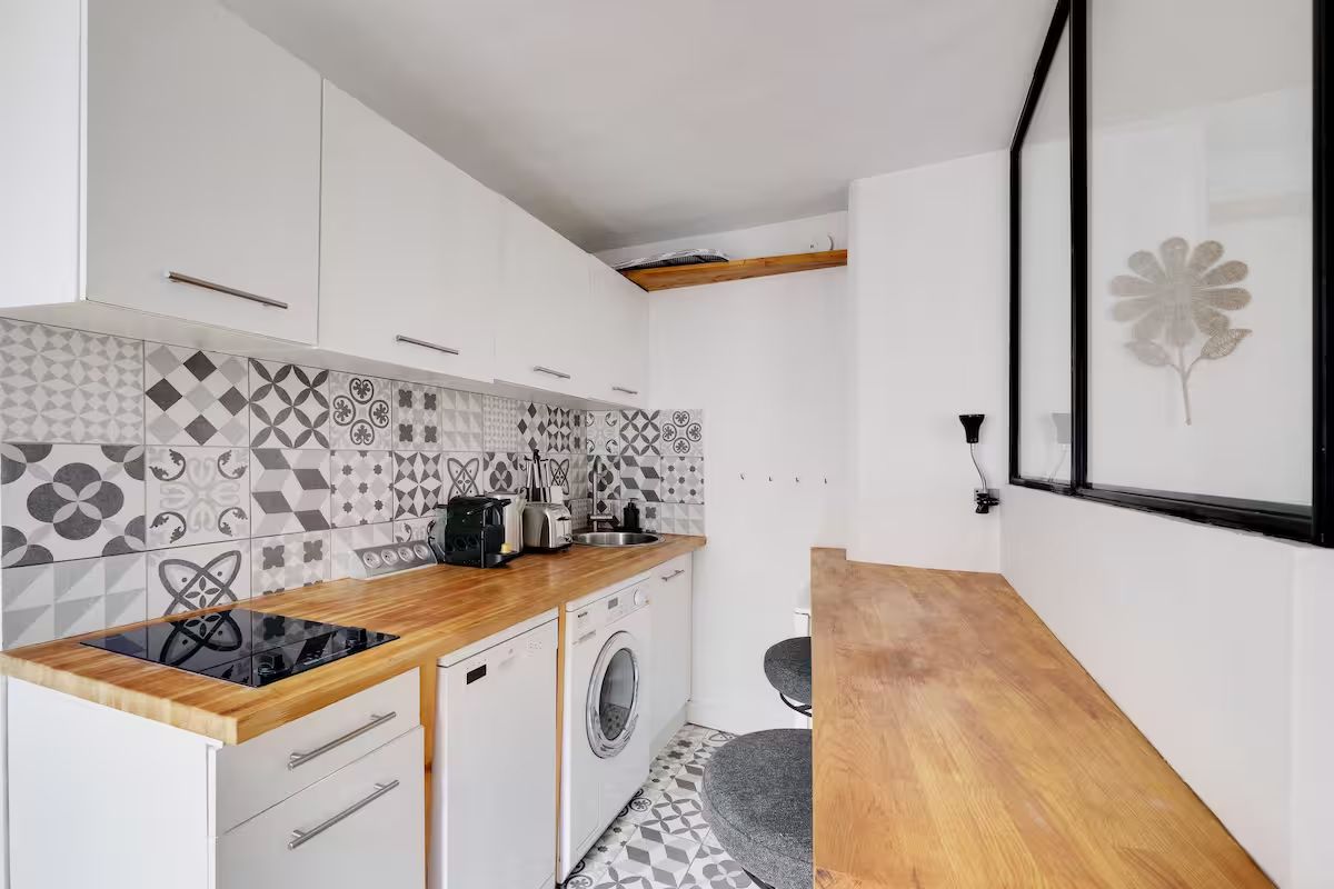 A Chic And Practical Studio, Ideal For A Peaceful Stay. - A chic and practical studio, ideal for a peaceful stay. - Gallery - 6