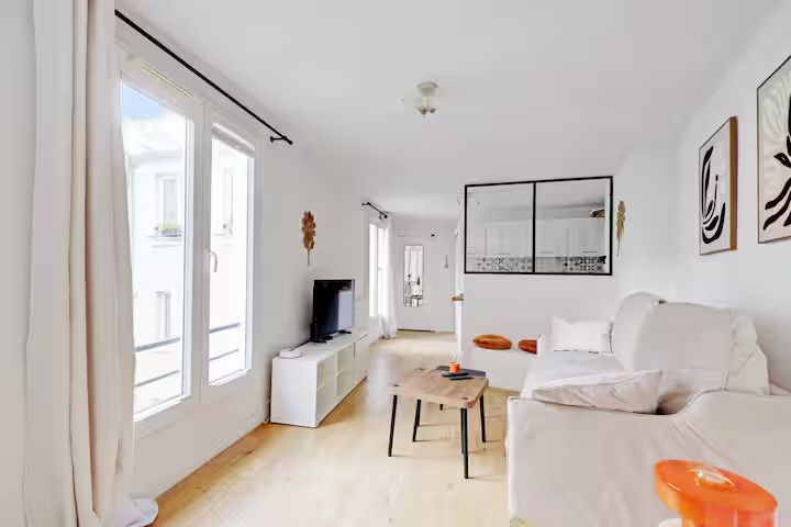 A Chic And Practical Studio, Ideal For A Peaceful Stay. - A chic and practical studio, ideal for a peaceful stay. - Gallery - 10