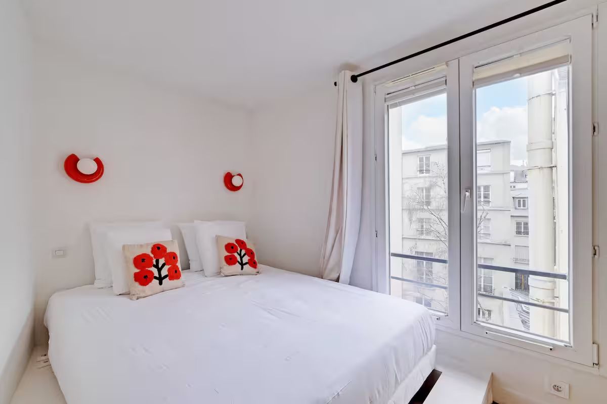  A Chic And Practical Studio, Ideal For A Peaceful Stay.  -  A chic and practical studio, ideal for a peaceful stay.  - Gallery -  4