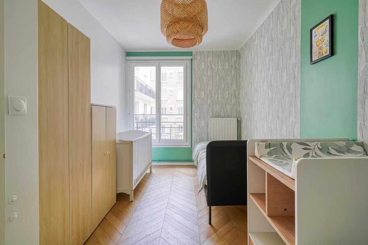  A Superb, Spacious 84 M² Apartment In The Heart Of The 17th Arrondissement - Ternes  -  A superb, spacious 84 m² apartment in the heart of the 17th arrondissement - Ternes  - Gallery -  7